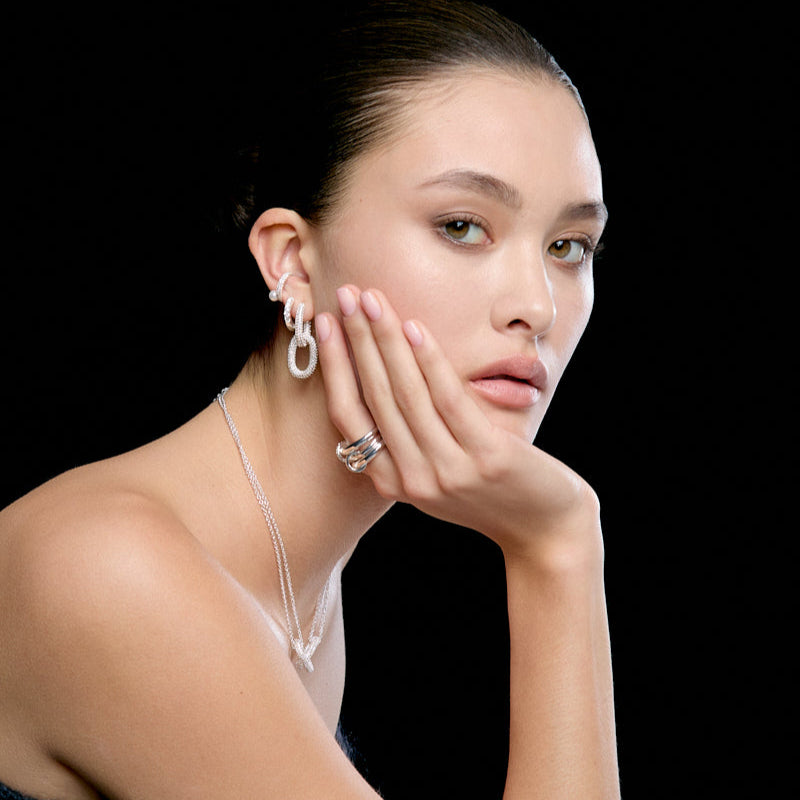 Oval Link Pavé Pendant