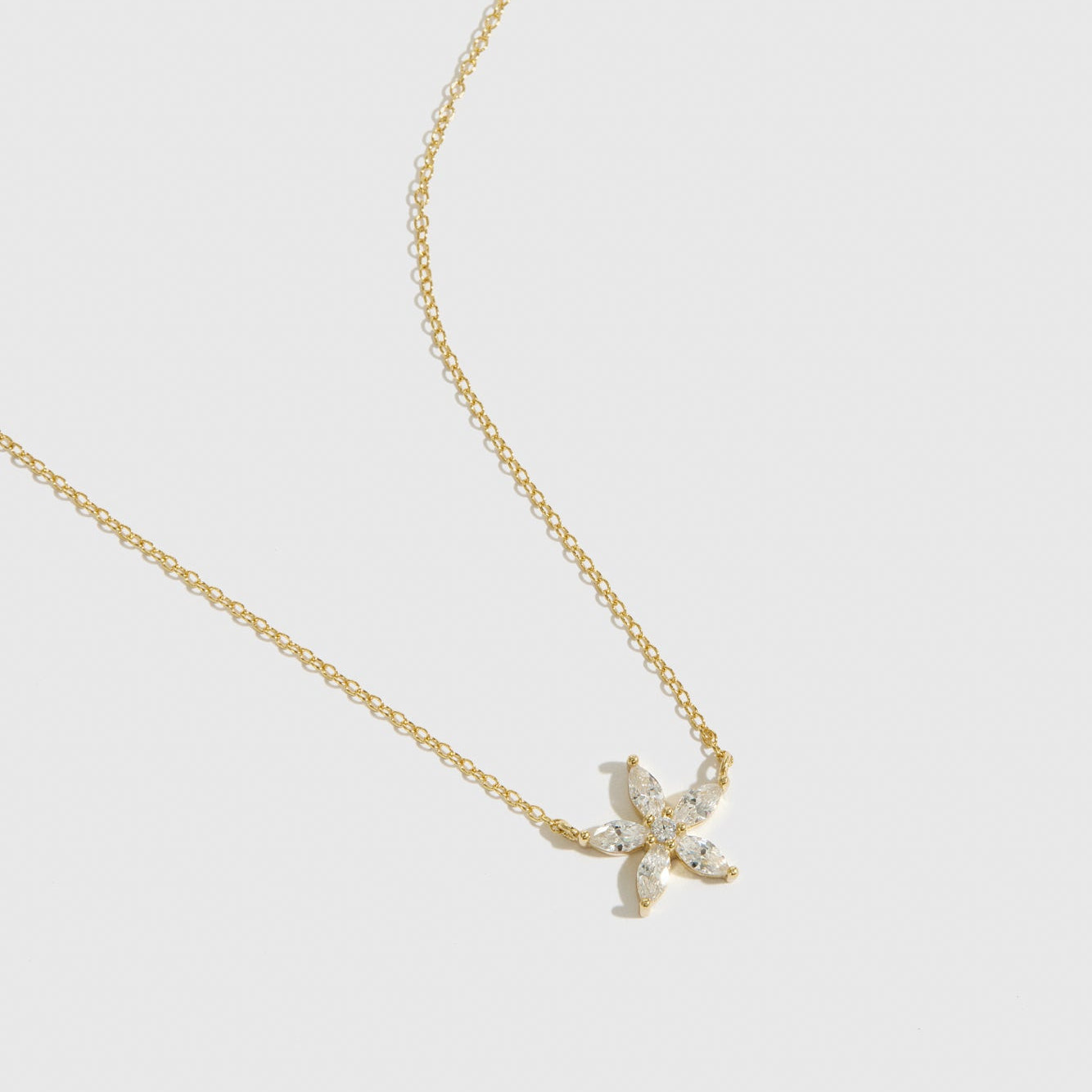 Flower Solitaire Necklace