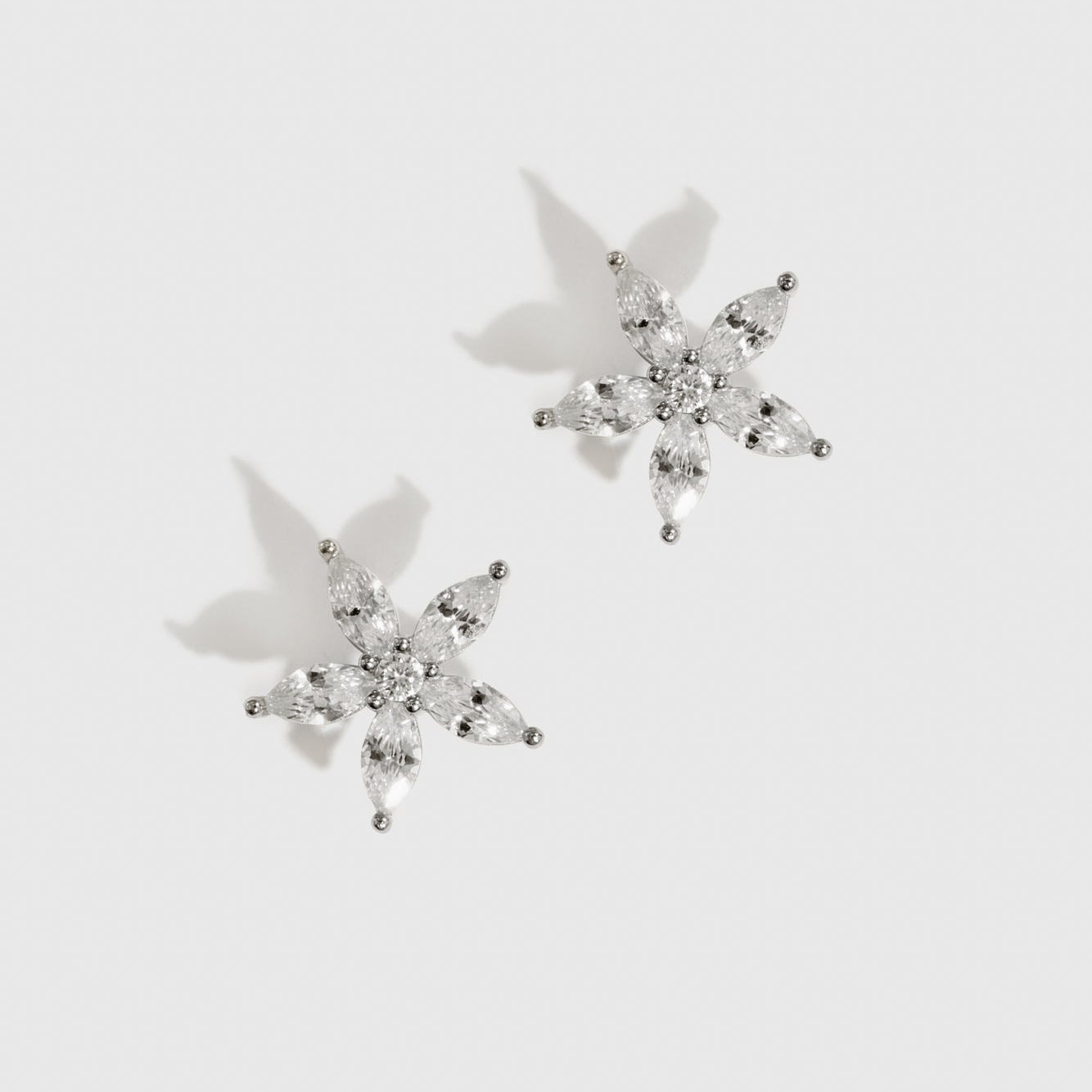 Flower Solitaire Stud Earrings